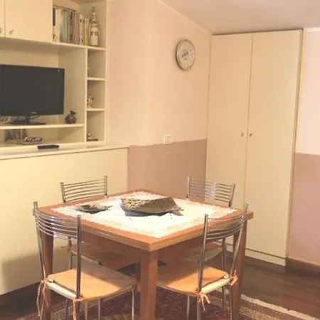 Stanza Per Soli Uomini Da Ste&fra * بيسكارا
